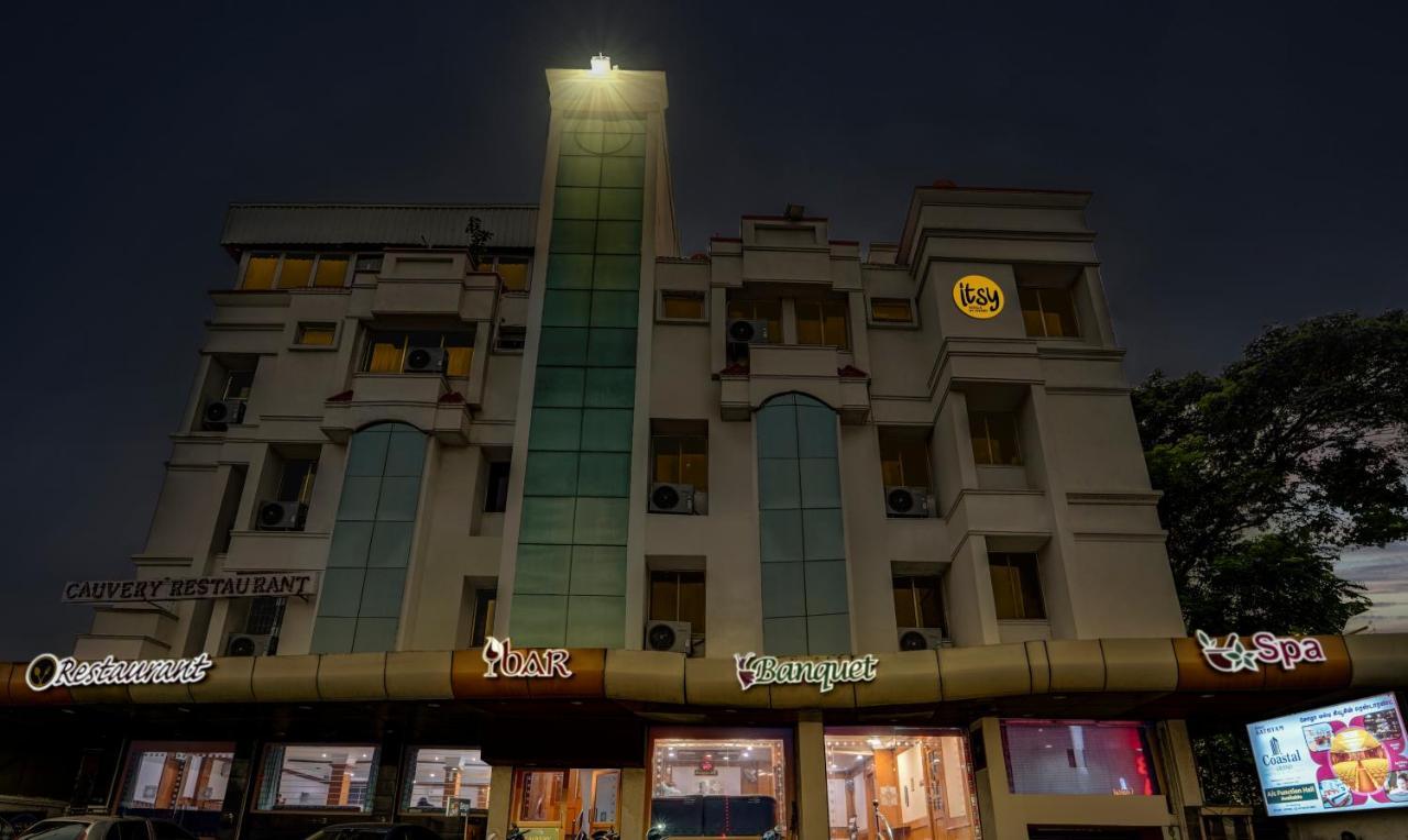 Itsy Hotels Coastal Grand Sathyam Fort Exterior foto